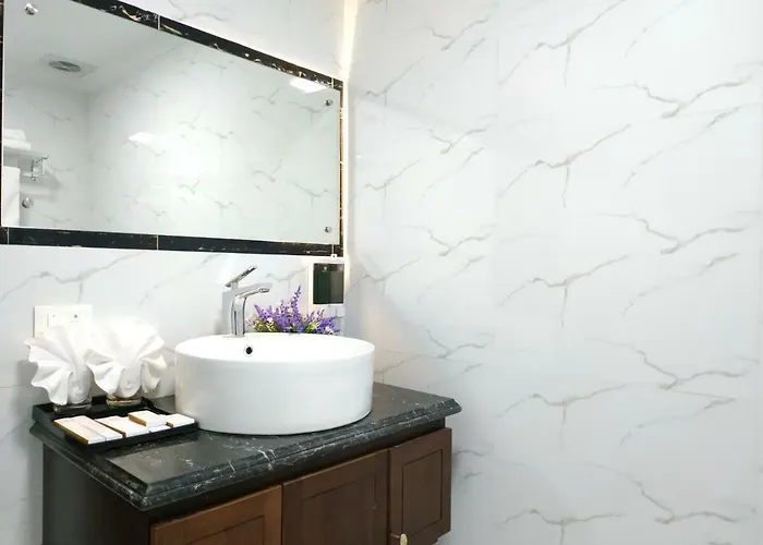 Ngoc Lan Khách sạn Hạ Long