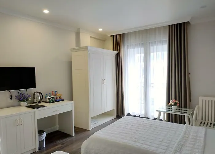 Khách sạn Ngoc Lan 3*