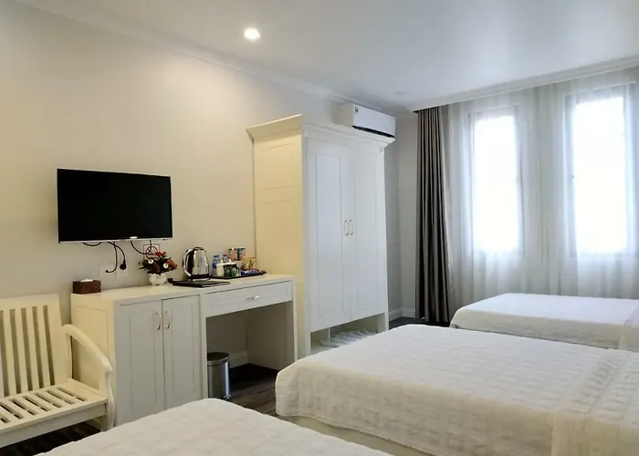 Ngoc Lan Khách sạn