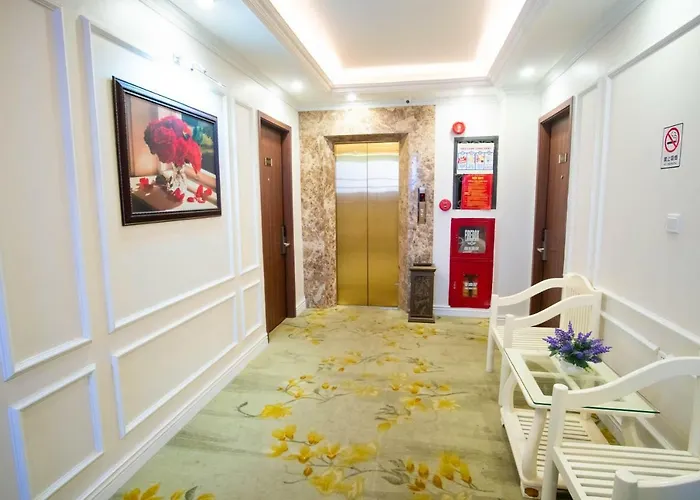 Ngoc Lan Khách sạn 3*
